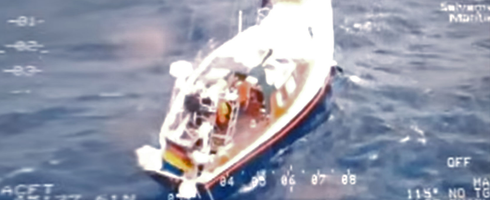 Tornado versenkt Luxus-Jacht im Mittelmeer - Zahlreiche Menschen vermisst, Touristen an Bord!