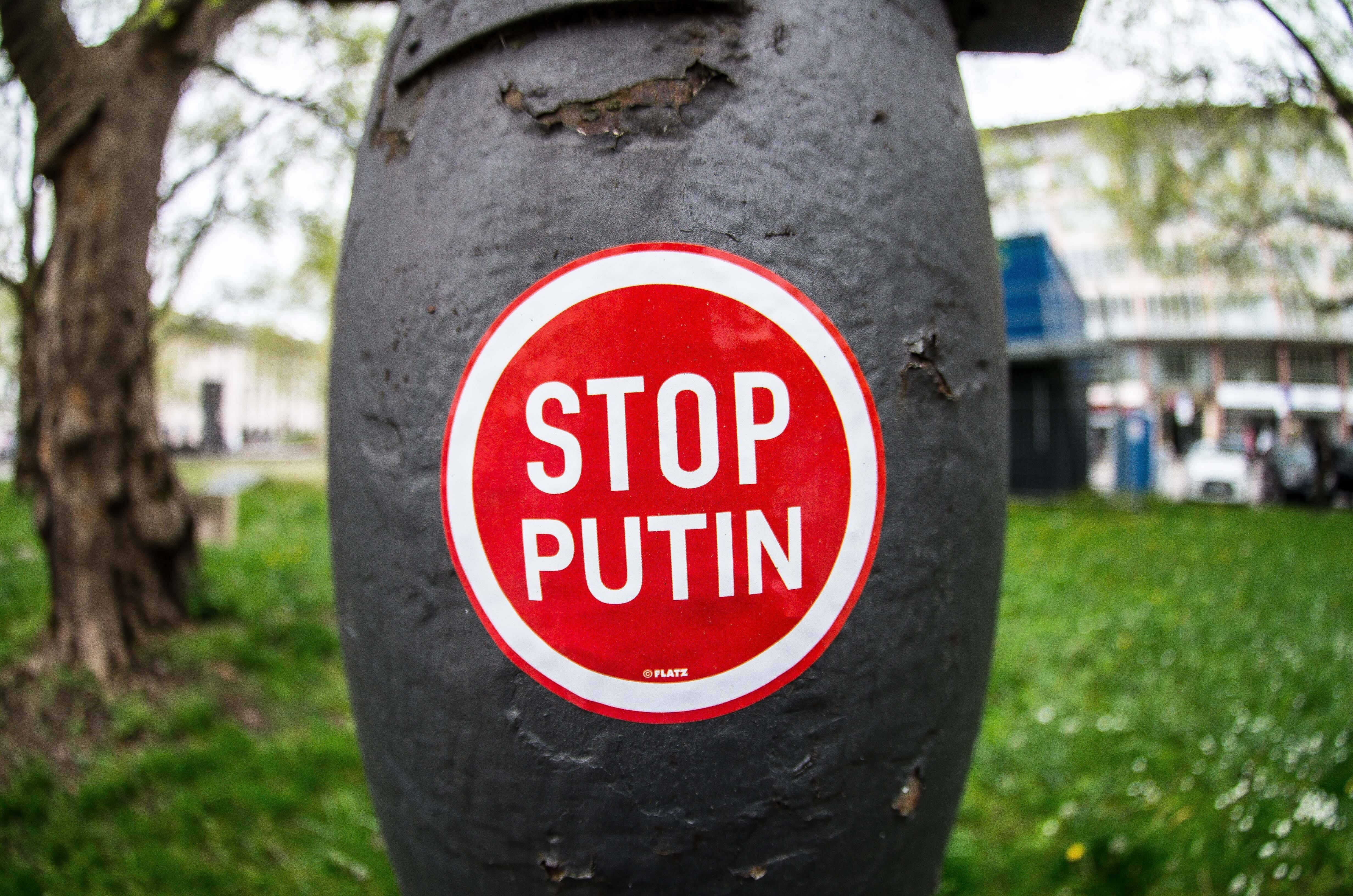 Das ist Putins Achillesferse! Ex-Geheimdienst Chef zeigt auf, wie man Putin doch noch in die Knie zwingen kann