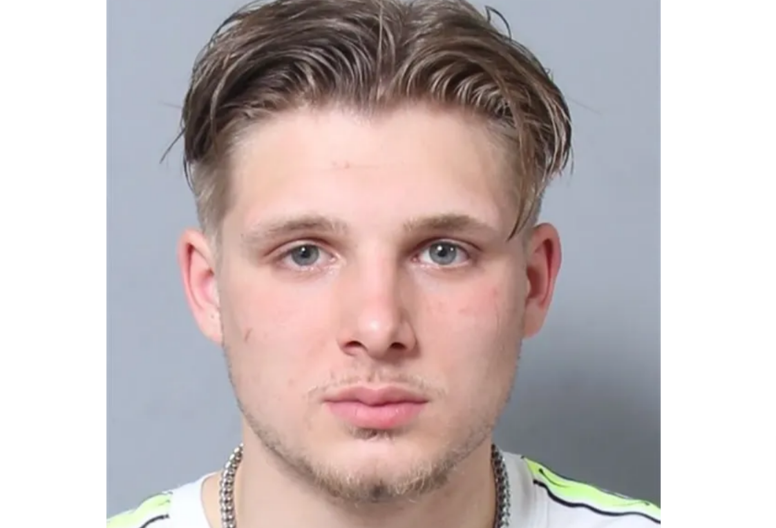 Polizei warnt! Ausbruch aus Psychiatrie - gefährlicher Täter auf der Flucht! 